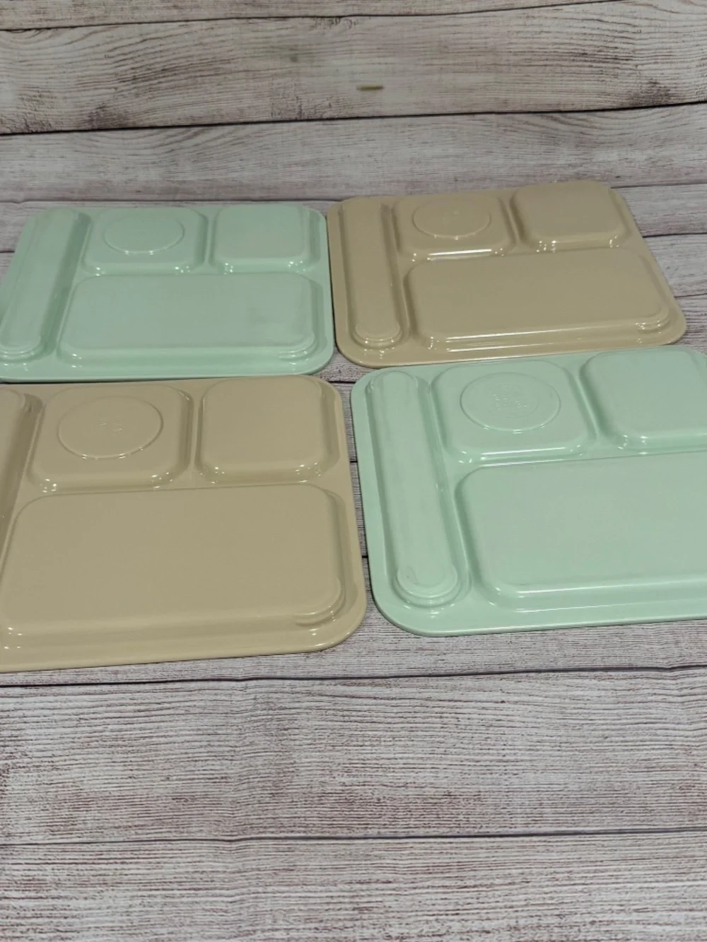 4 Texas Ware Mint & Tan School Lunch Divided Cafeteria Plate Tray 10 X 10